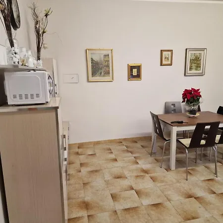 Castelli, Appartement Melegnano